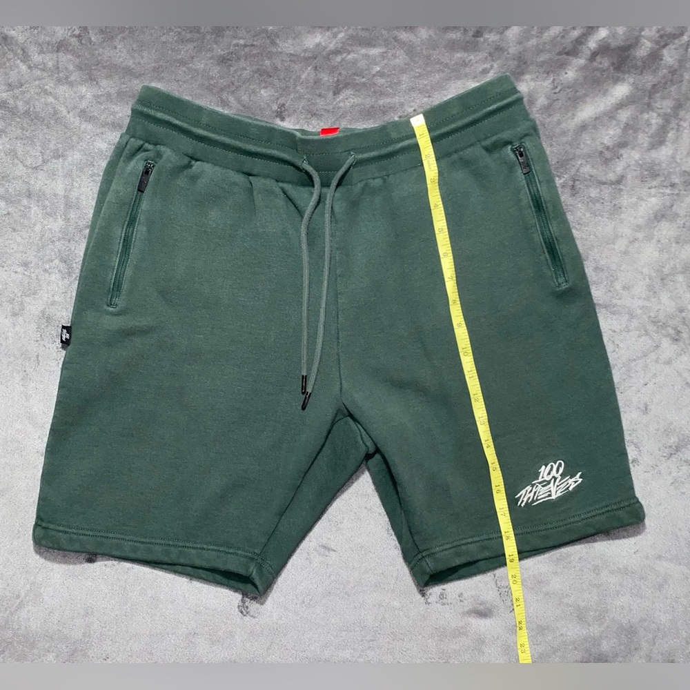 100 Thieves Men's Fleece Shorts GREEN SIZE LARGE